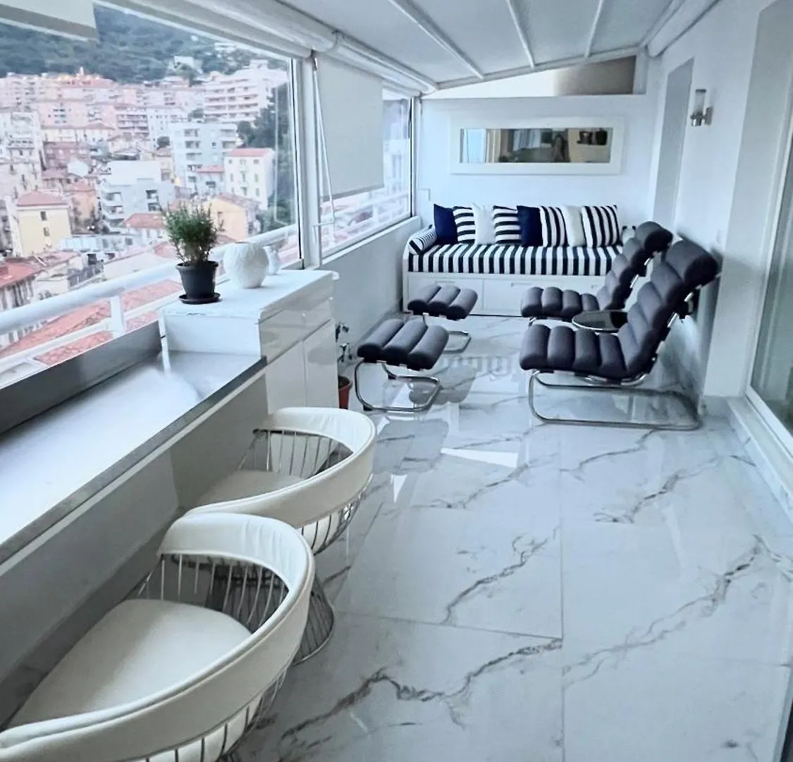 Penthouse Monte-Cristo 150M2, Parking & View Apartment Beausoleil