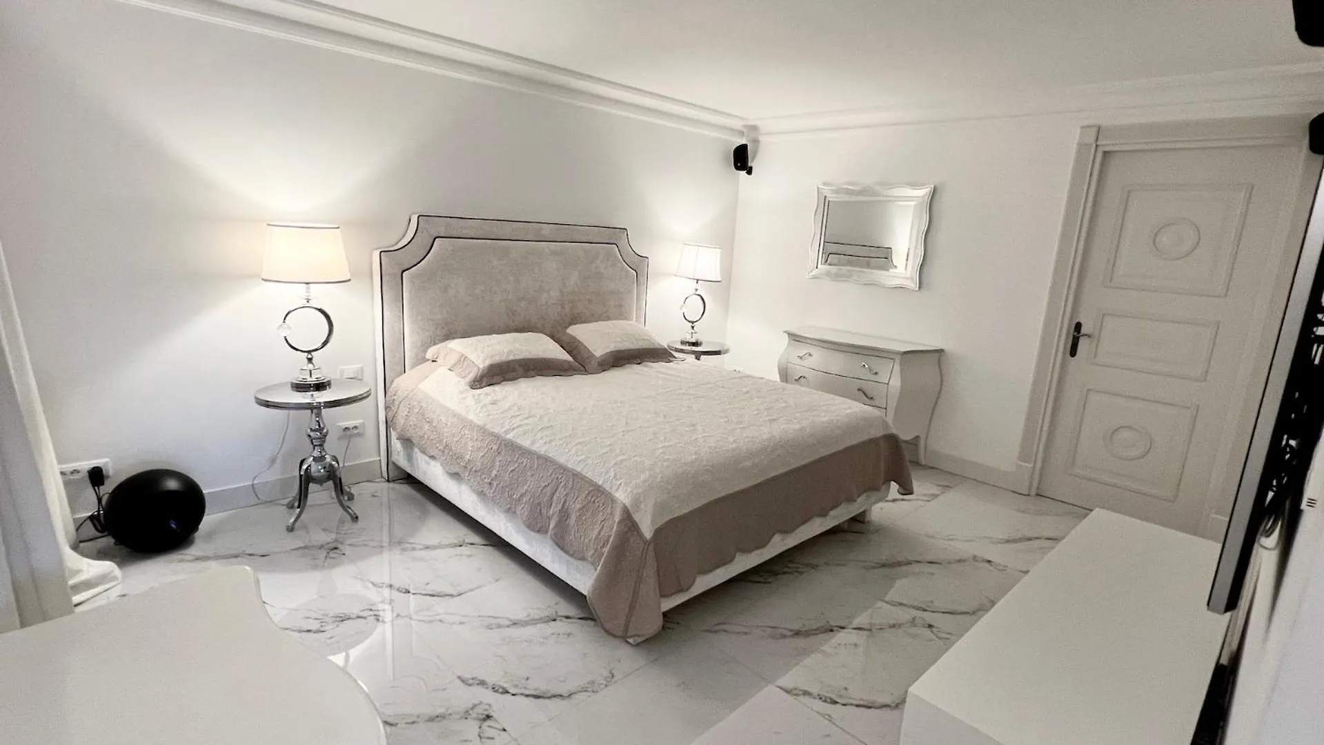 보솔레이 Luxury Sea View Penthouse, Monaco Border, 150M2, Parking 아파트 프랑스